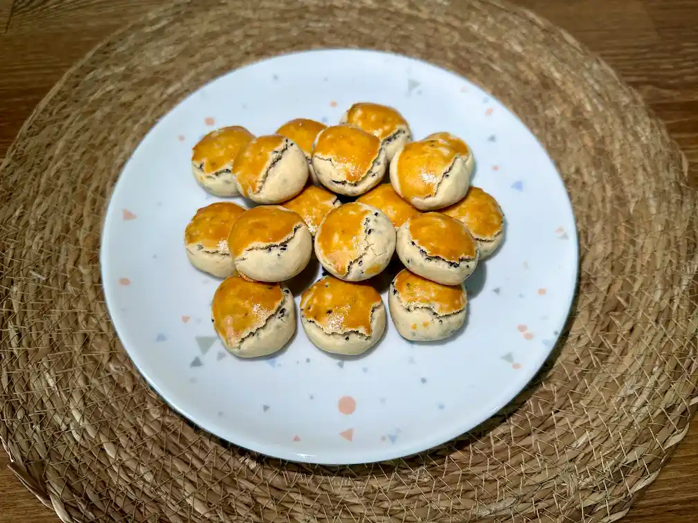 Çörekotlu Mini Pastane Kurabiyesi