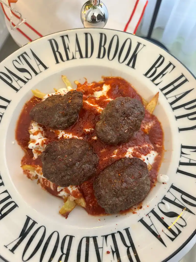 Köfteli Çökertme Kebabı