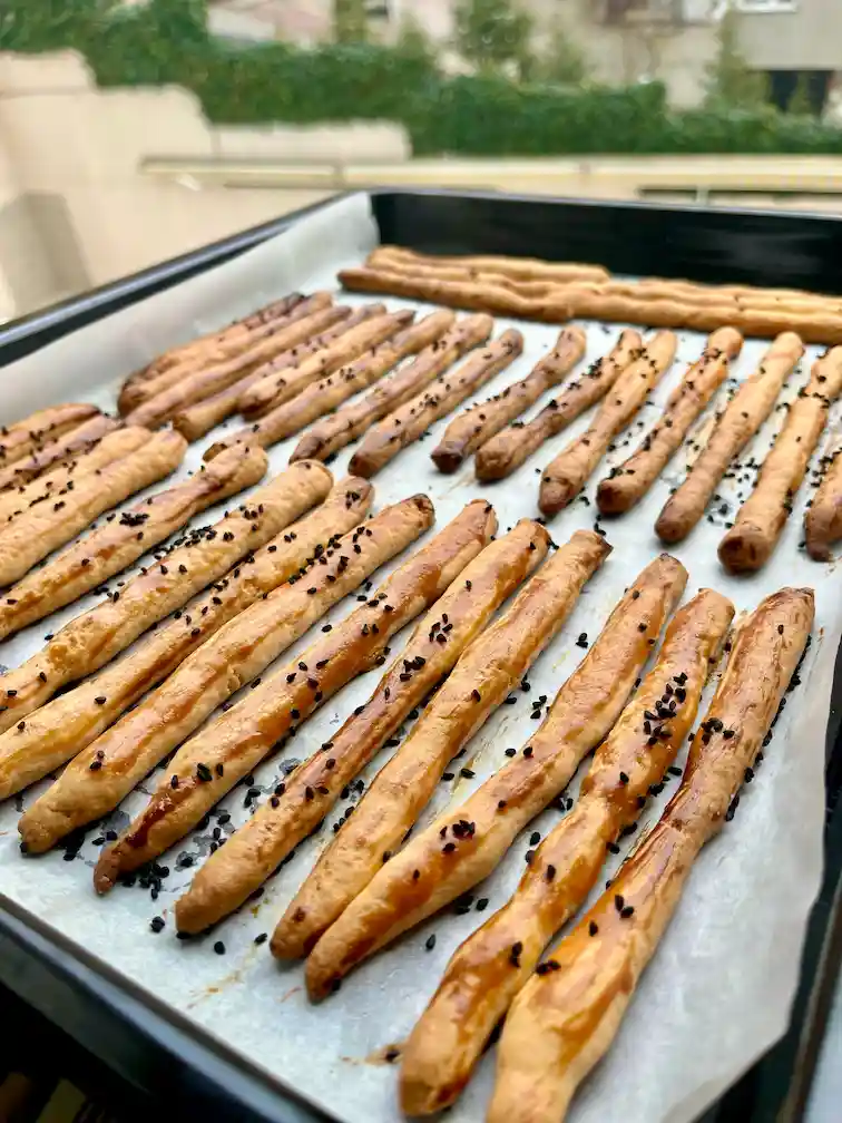 Ev Yapımı Tuzlu Çubuk