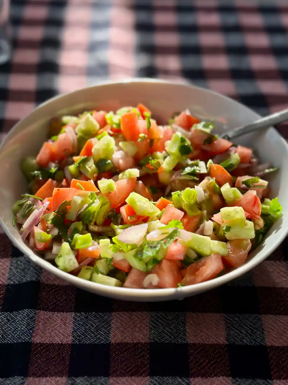 Yaz Esintili Akdeniz Salatası