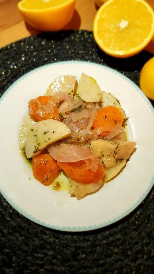 Zeytinyağlı Portakallı Kereviz