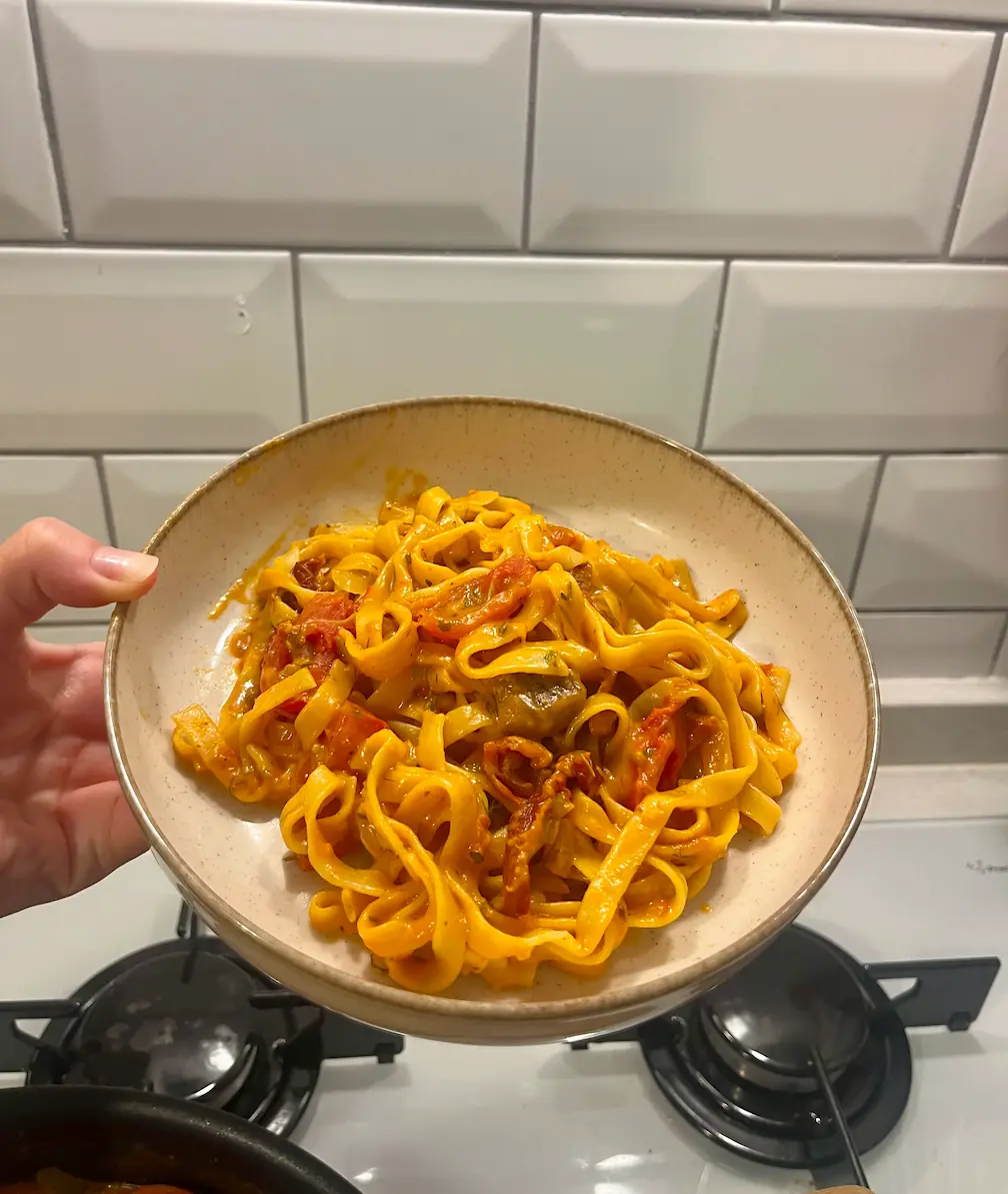 Tek Tavada Kremalı Tagliatelle