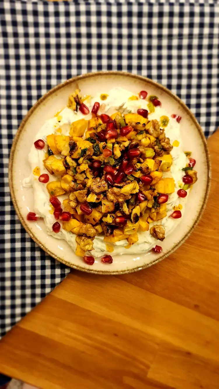 Yoğurtlu Kereviz Meze